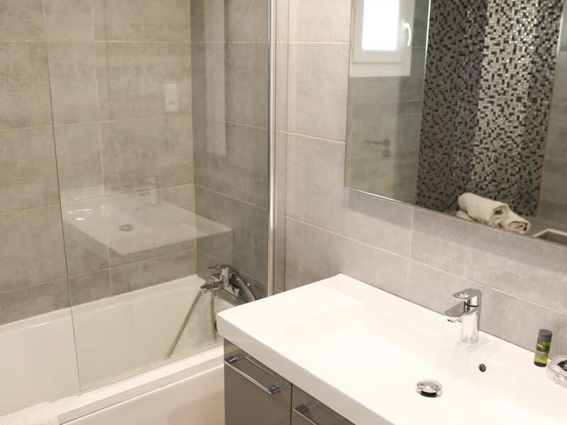 Hotel Lavandou avec piscine - Suite vue mer 3 Hotel Lavandou avec piscine - Suite vue mer