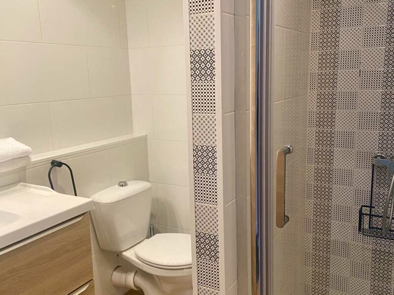 Hotel Le Lavandou - Chambre double – Rez de jardin – Cote mer (4)