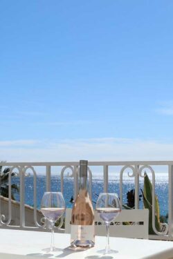 Hotel piscine Lavandou - chambre double vue mer