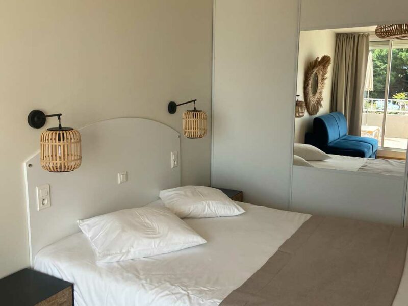 Hotel Lavandou 4 étoiles avec piscine - Suite triple vue mer