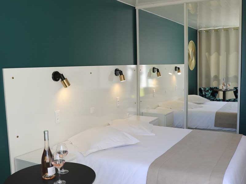 Hotel Lavandou - Grande chambre en Rez de jardin - Côté mer