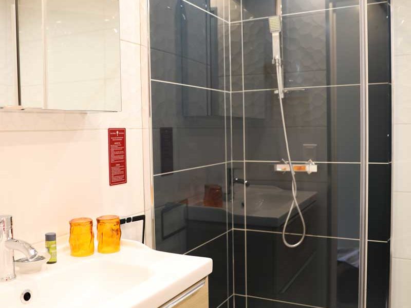 Hotel Lavandou - Grande chambre en Rez de jardin - Côté mer