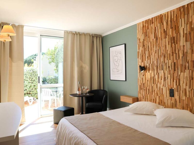 Hotel Lavandou - Grande chambre en Rez de jardin - Côté mer